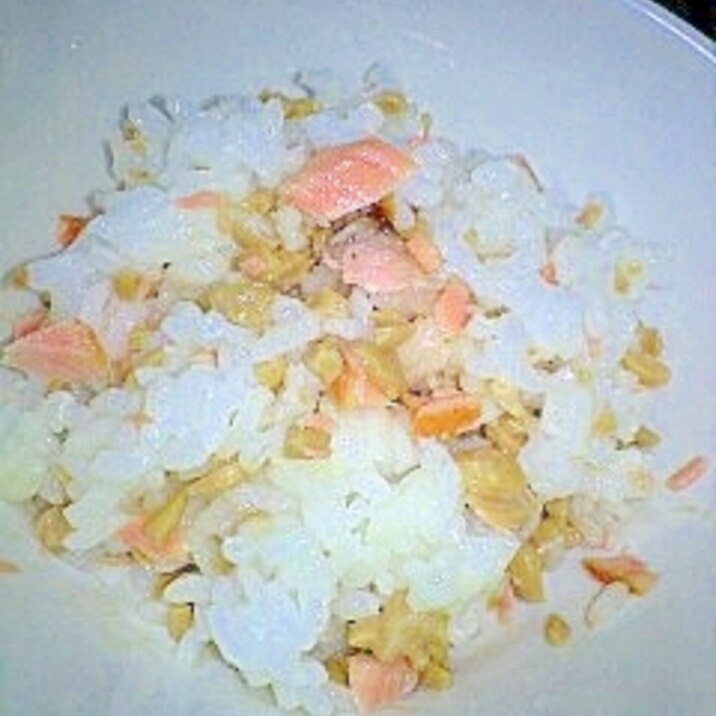 離乳食☆焼き鮭と納豆のお粥